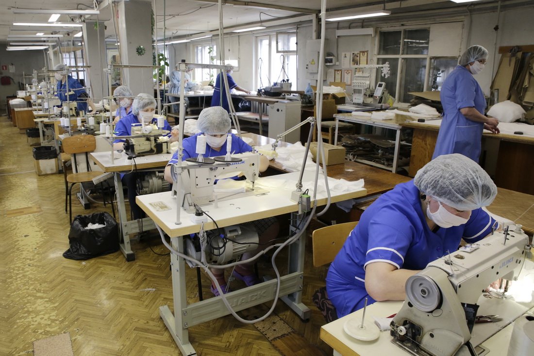 #ШЬЕМ_МАСКИ. Минпромторг призывает к производству защитных масок
